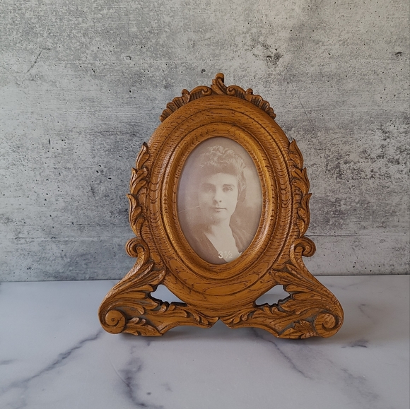 Yesteryear Accents Ornate Yesteryear Picture Frame Poshmark
